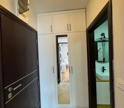 Becici'de Splendid Hotel'in karşısında Tek Odalı Daire